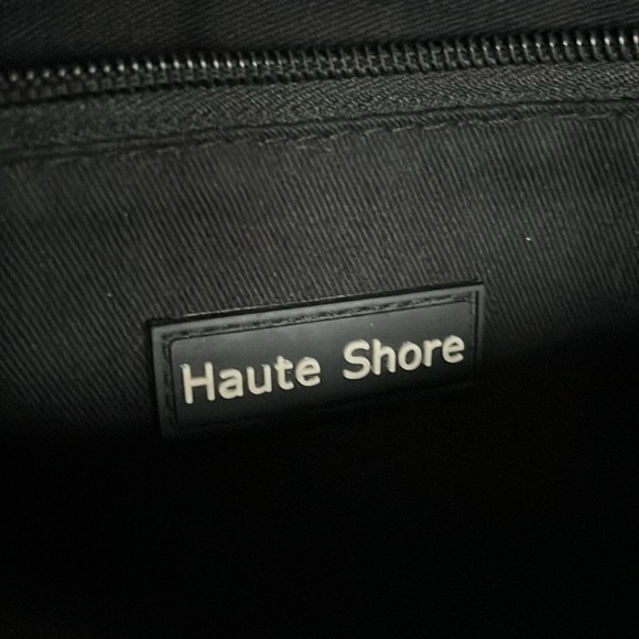 Haute Shore Crossbody Bag- Camo - Picture 2 of 3